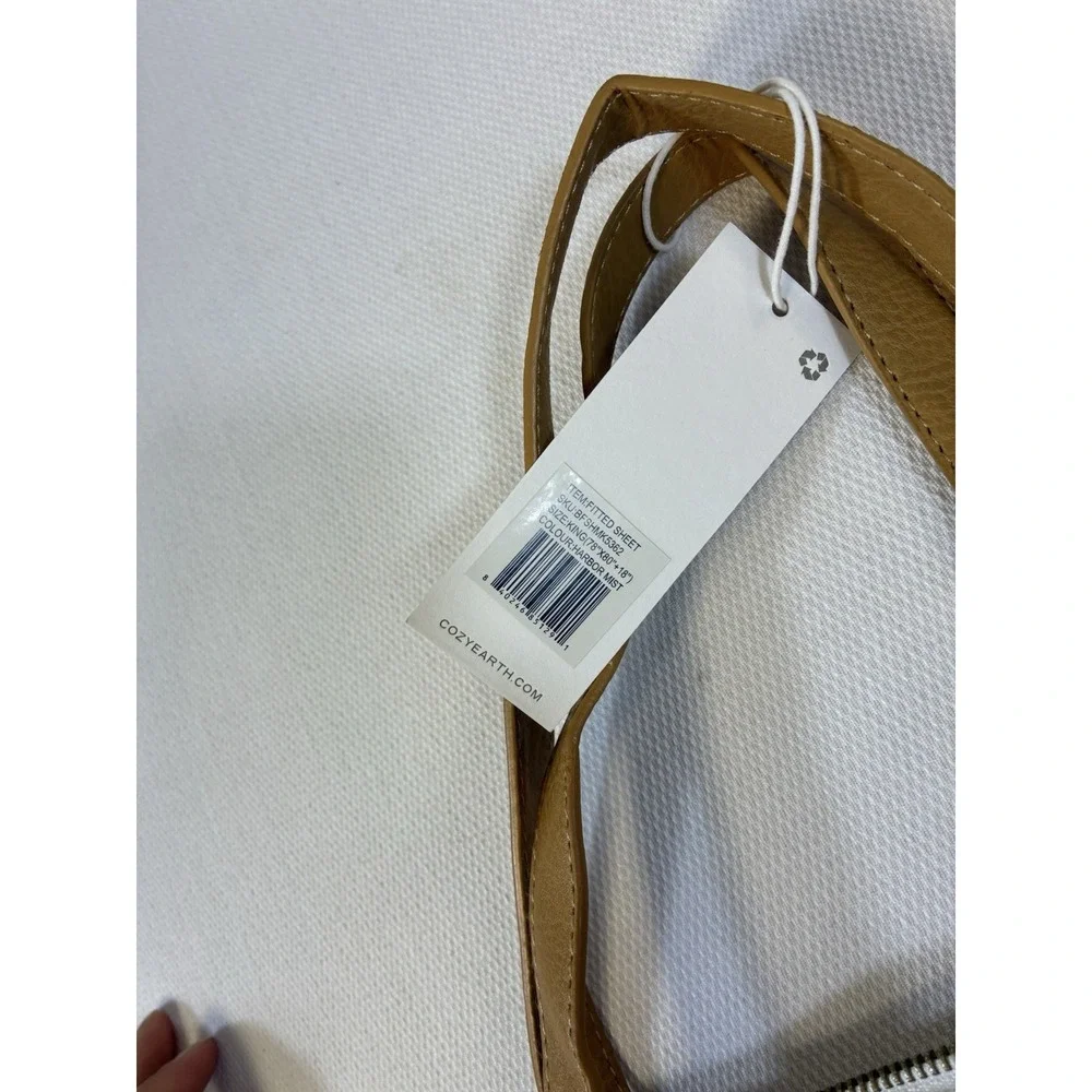 Cozy Earth White‎ Canvas Tote Bag Tan Faux Leather Handles Zippered Large